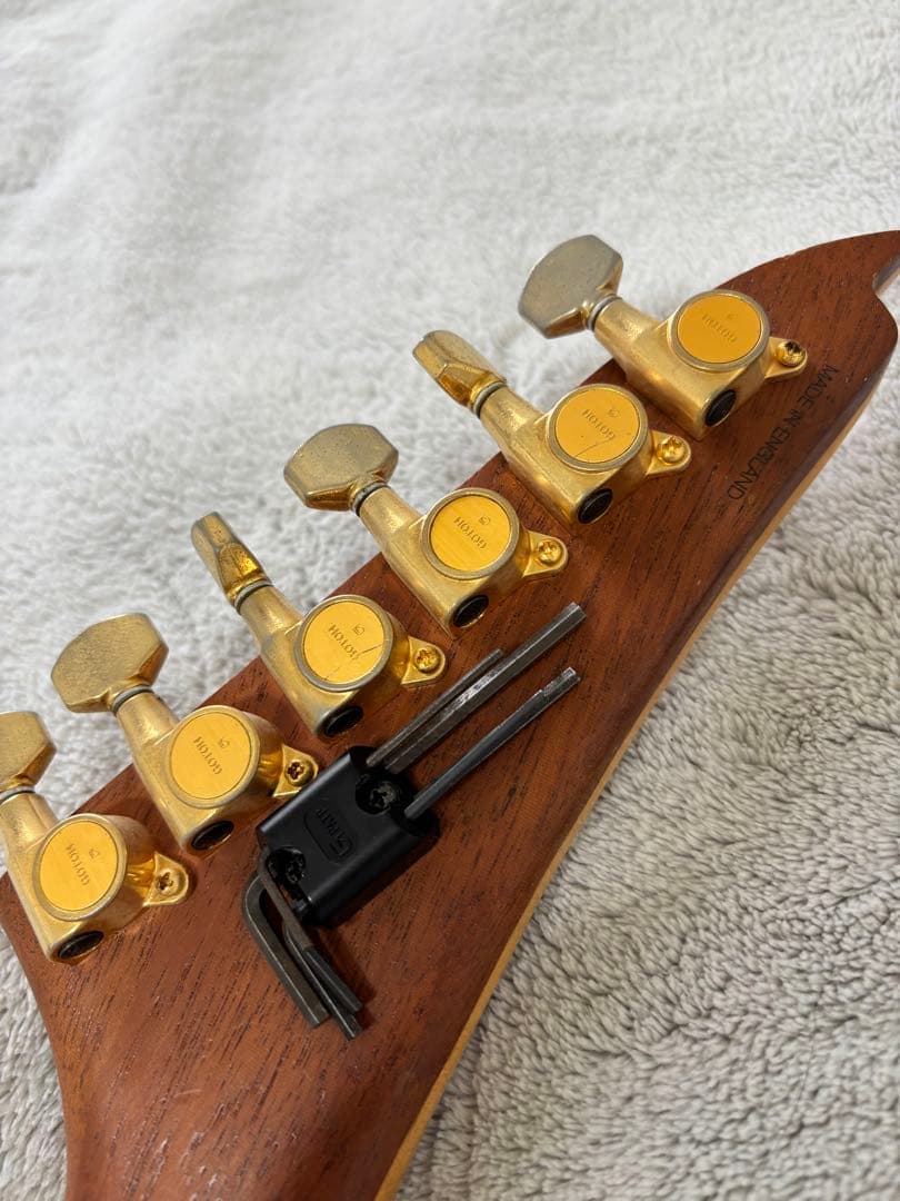 PARM BAY分厚いフレイムメイプルのギター