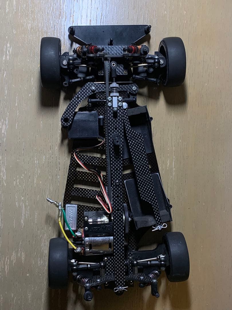 カーボンファイバー AWD ラジコン ヨコモ YR4