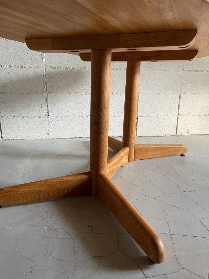 飛騨産業　オールドキツツキマーク　ダイニングテーブル　オーク材無垢　ヴィンテージ