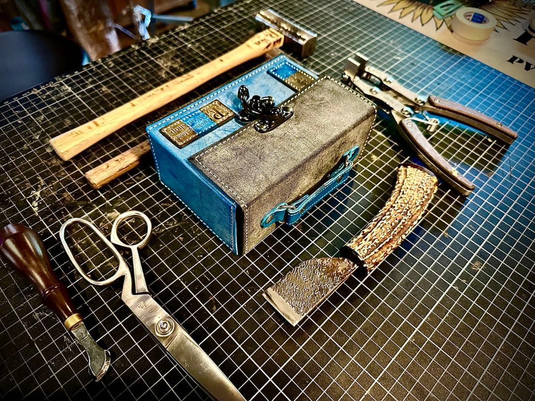 Pvt.Workshop 極CL 本革　デッキケース　ハーフ