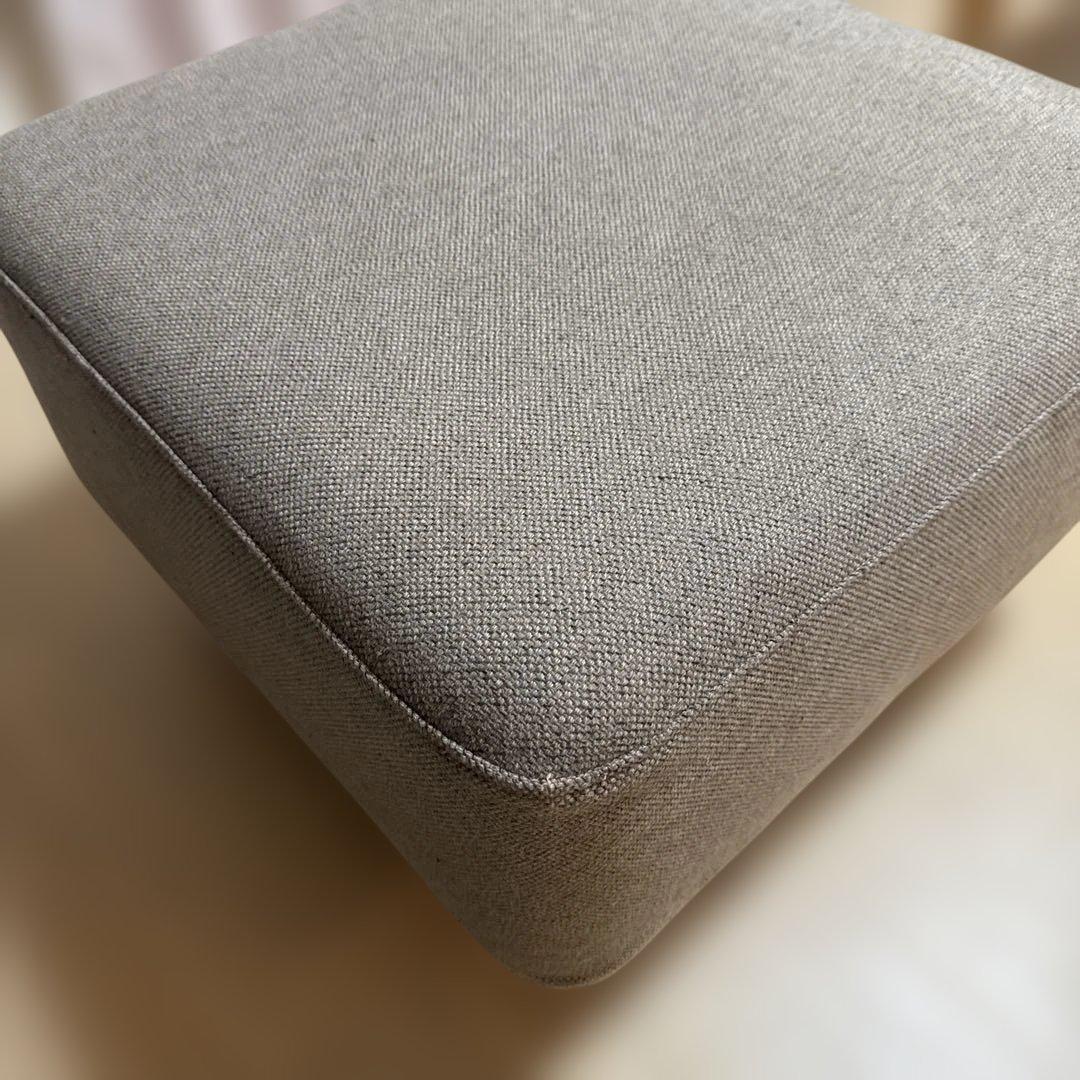 無印 オットマン本体木製脚付き