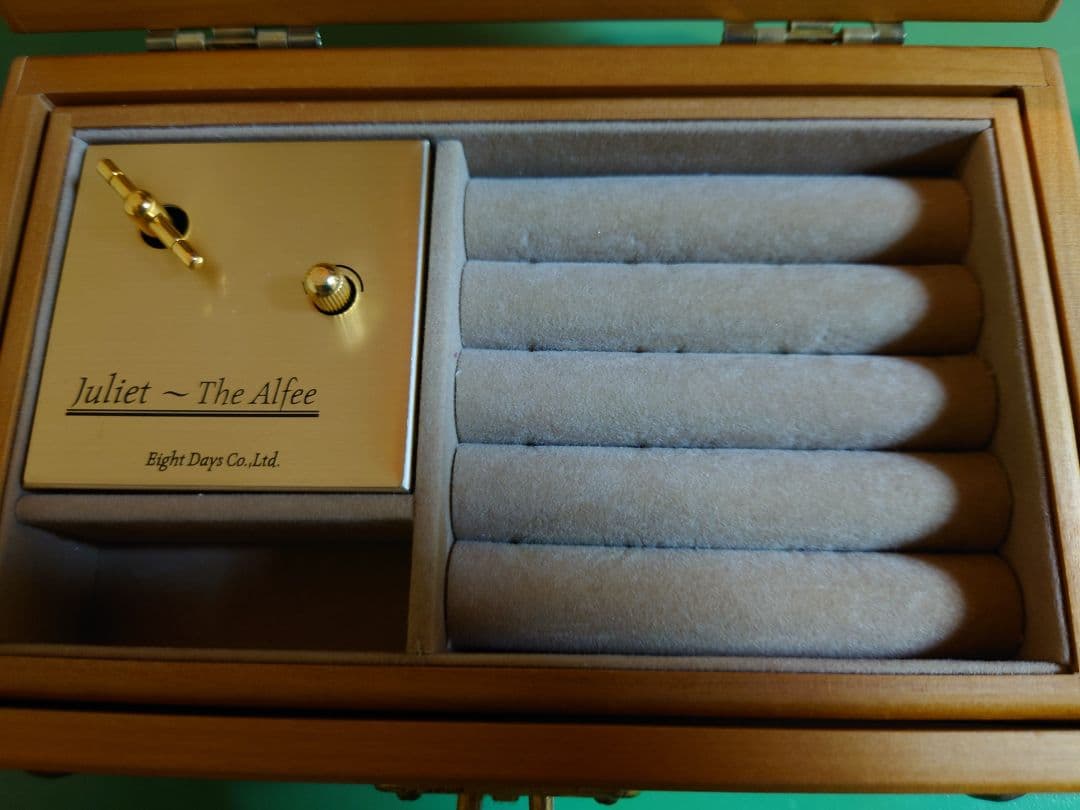 THE ALFEE　Juliet Kingdom オルゴール 木製