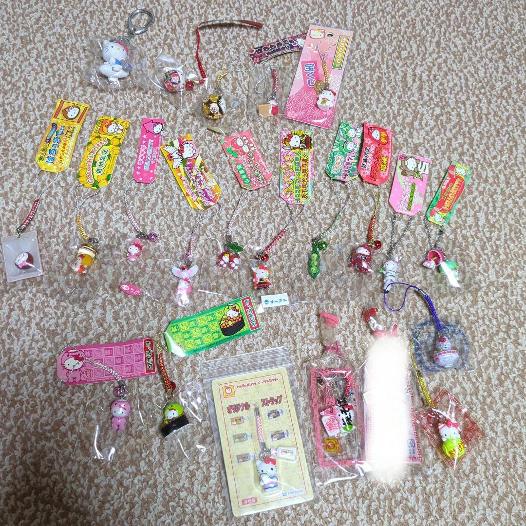 ご当地キティ根付　東京、いろんなバージョン 80個