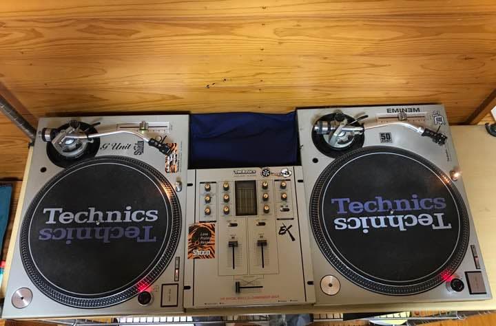 Djセット CDJ ターンテーブル ミキサー ターンテーブル、アナログのDJ