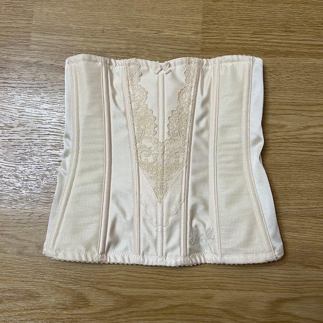 フォーシスD70 64 フォーシスアンドカンパニー　ブライダルインナー