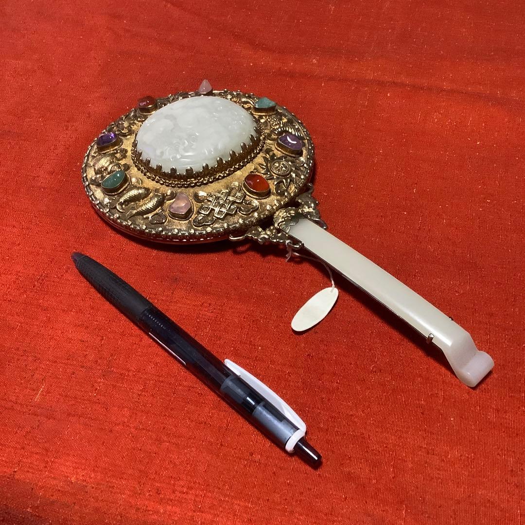 中国工芸品　翡翠彫刻の装飾手鏡(シルバー刻印)