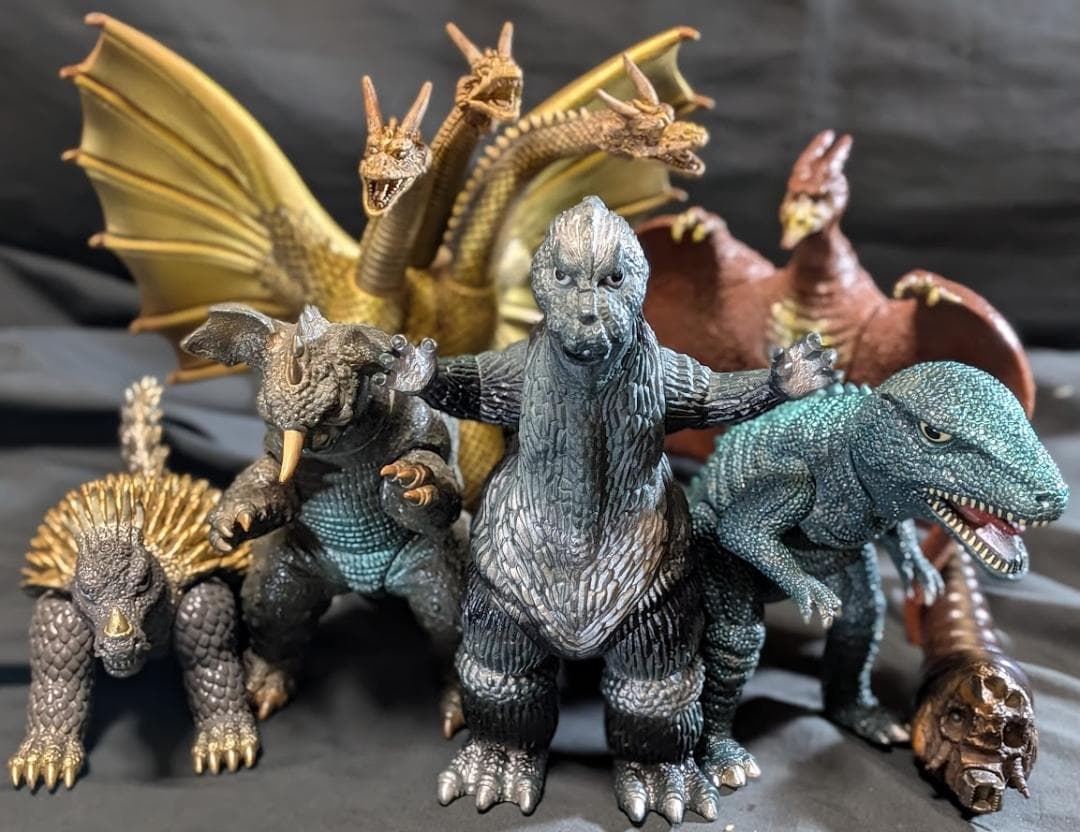 昭和ゴジラ・キングギドラ・モスラ・ラドン・バラゴン他（バンダイ）ソフビ６体セット