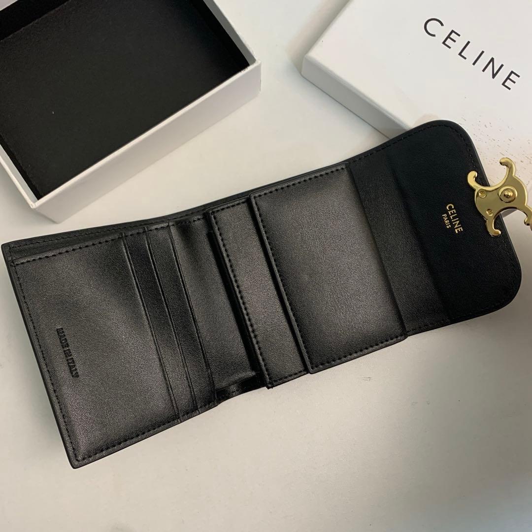 CELINE セリーヌ トリオンフ フラップウォレット 折財布 レザー 黒