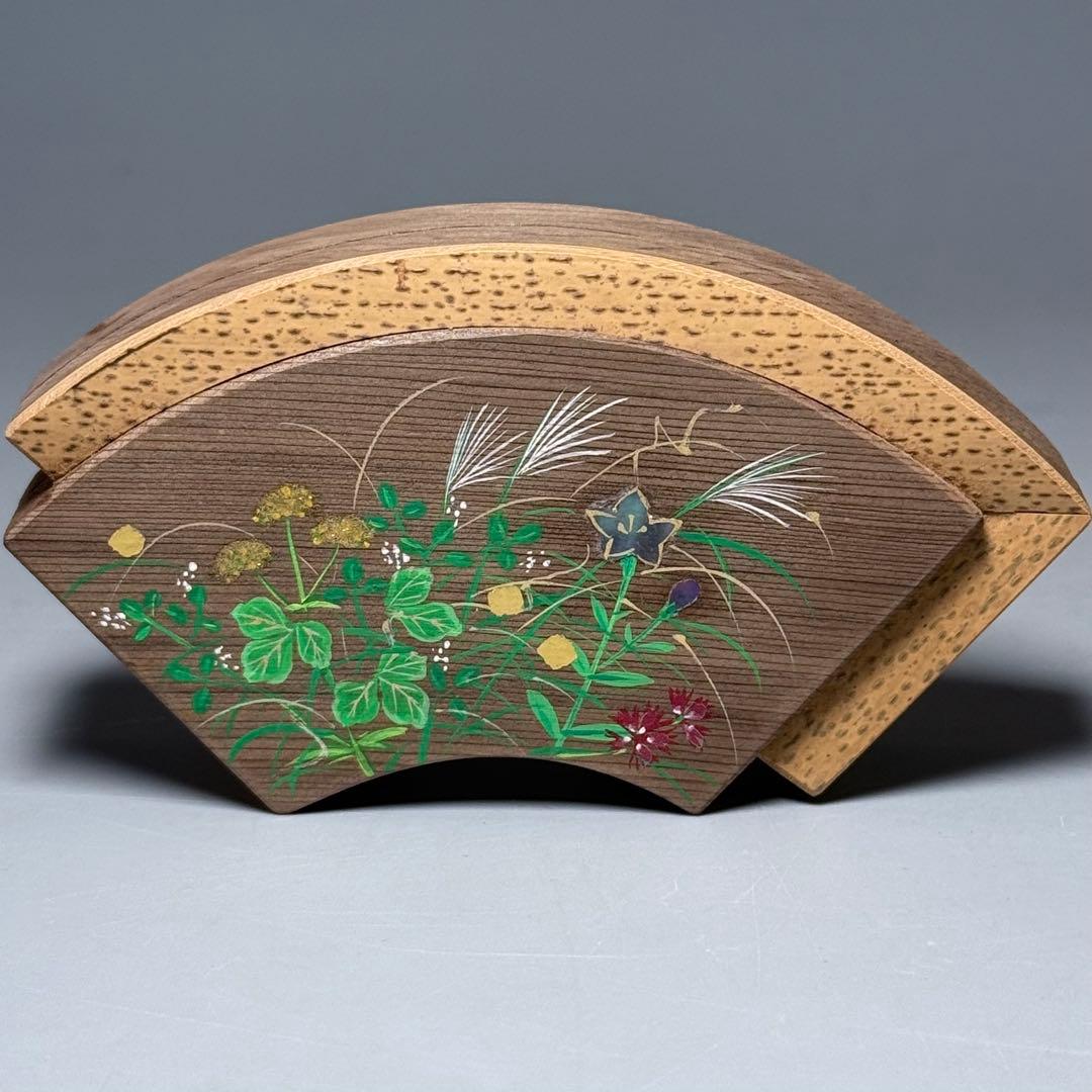 中林星山 『神代杉 秋草蒔絵 扇面香合』 共箱 茶道具 裏千家 表千家 名工