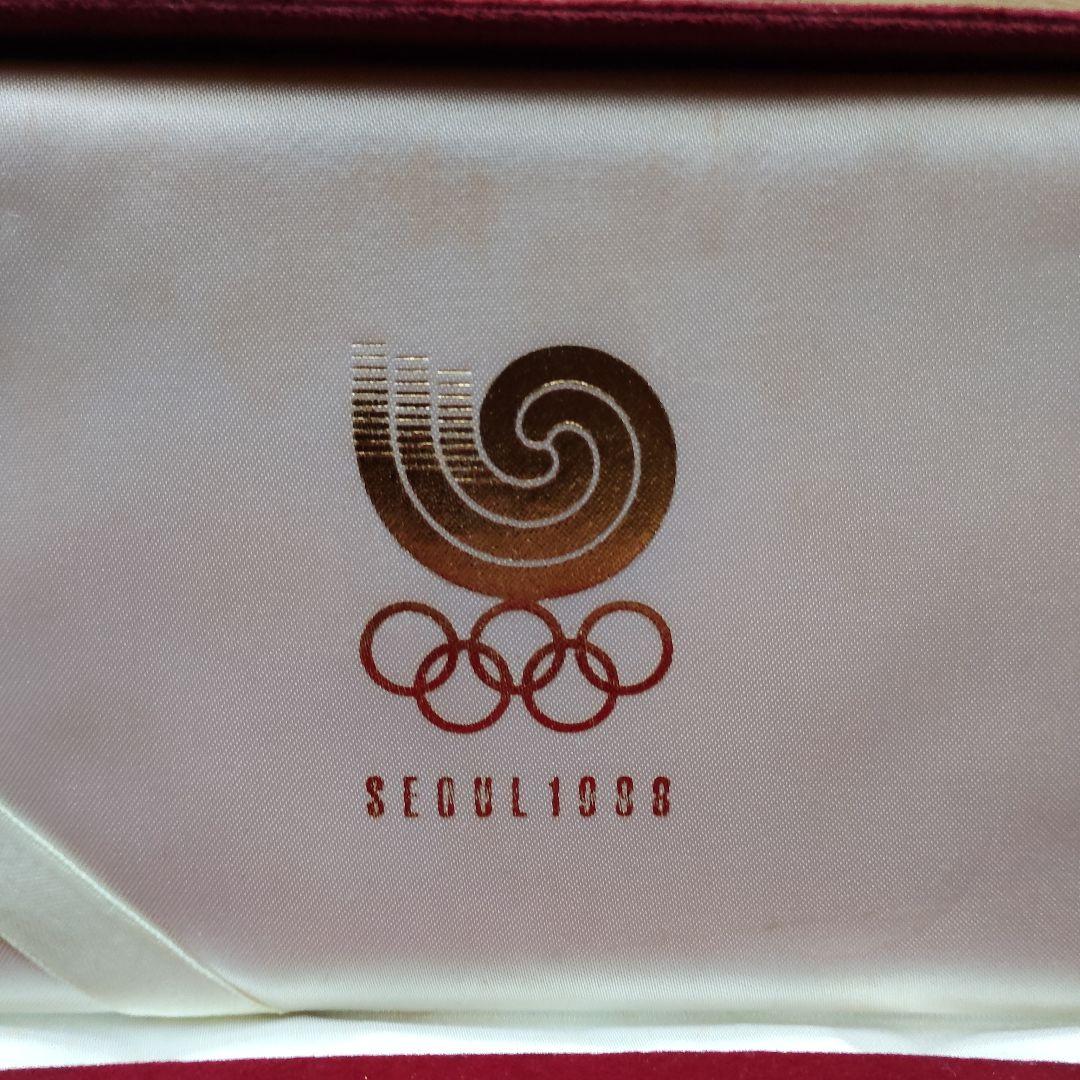 ヒ*ロ様 ソウルオリンピック　記念　銀貨　銀製　貨幣　　メダル　発行記念