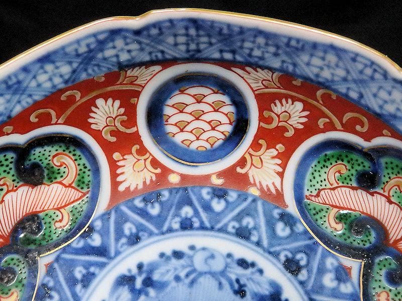 大聖寺伊万里　花に唐獅子　丸紋に金唐草の図　膾皿　５客　B225 AS-CGc