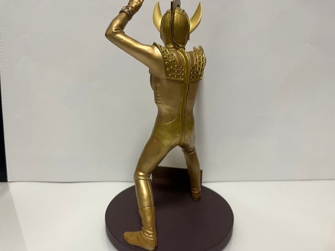 リアルマスターコレクション ウルトラマンタロウ ゴールドイメージVer.
