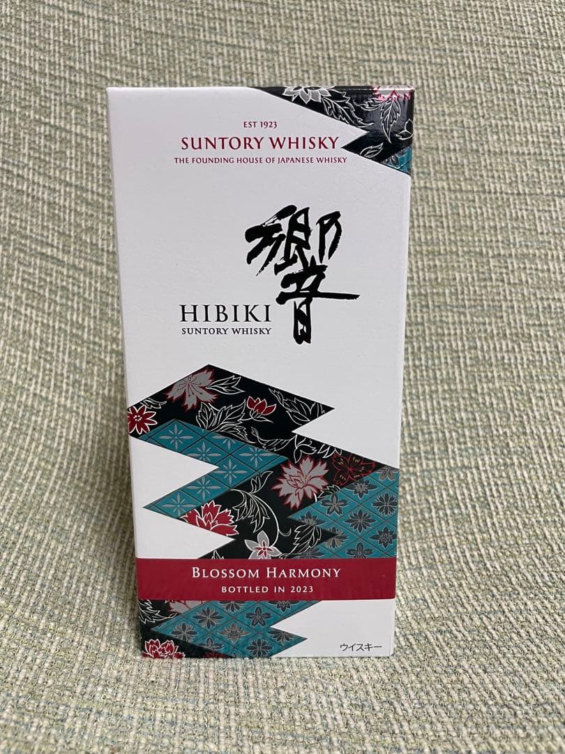 ウイスキー HIBIKI BLossom Harmony 2023 700ml Hibiki Blossom Harmony 2023 Limited Release - Buy Online