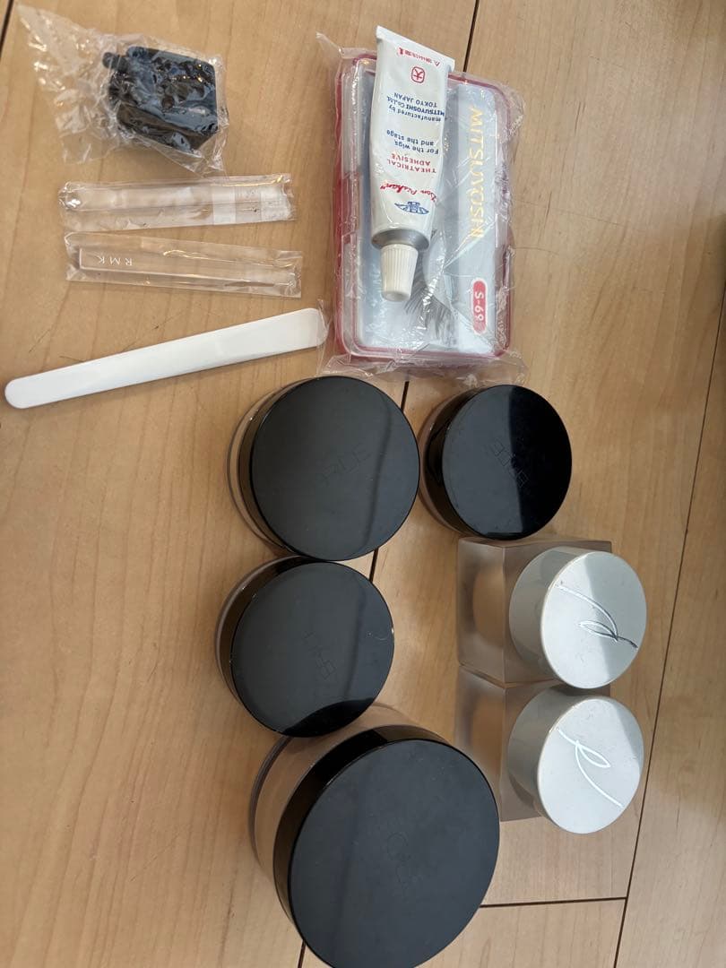 プロ用　美容学生　メイク道具一色