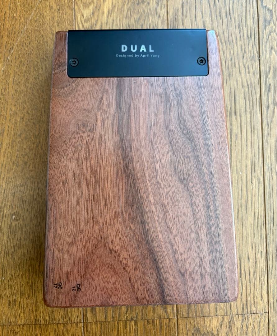 April Yang D1カリンバ 17 キー&DUALスピーカー