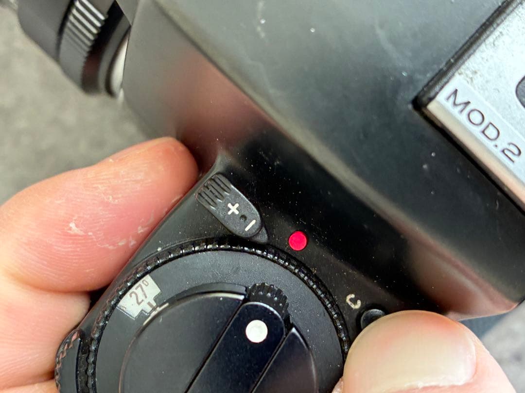 LEICA R4s + SUPER ANGULON-R20mm F4