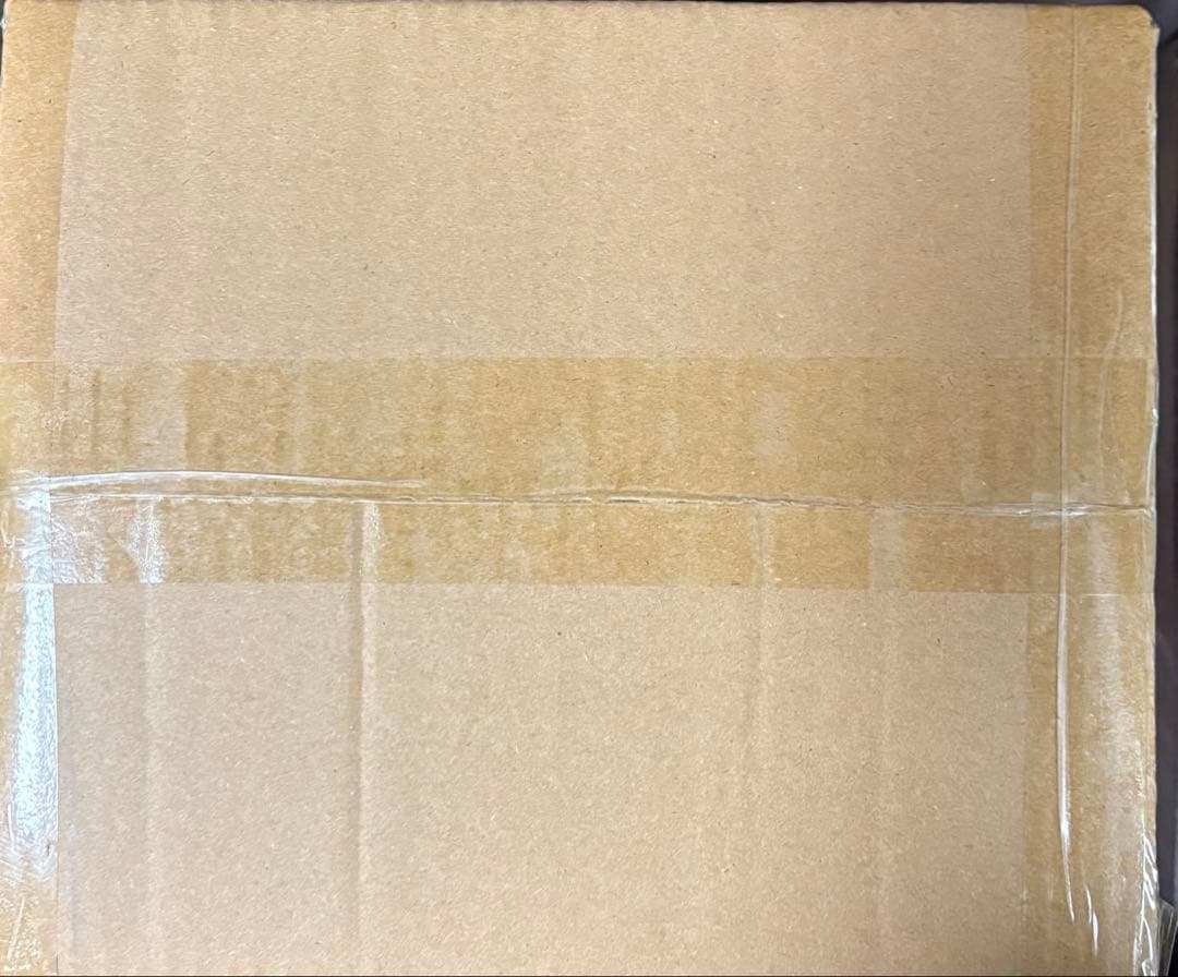 プリキュア カードホルダー 1カートン 12個入（1箱）✖️8箱 合計96個入り