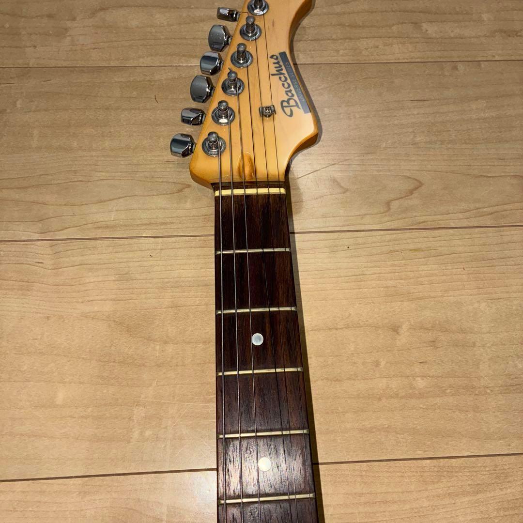 調整済み！弾きやすい！Bacchus 旧ロゴ　エレキギター　調整済み美品