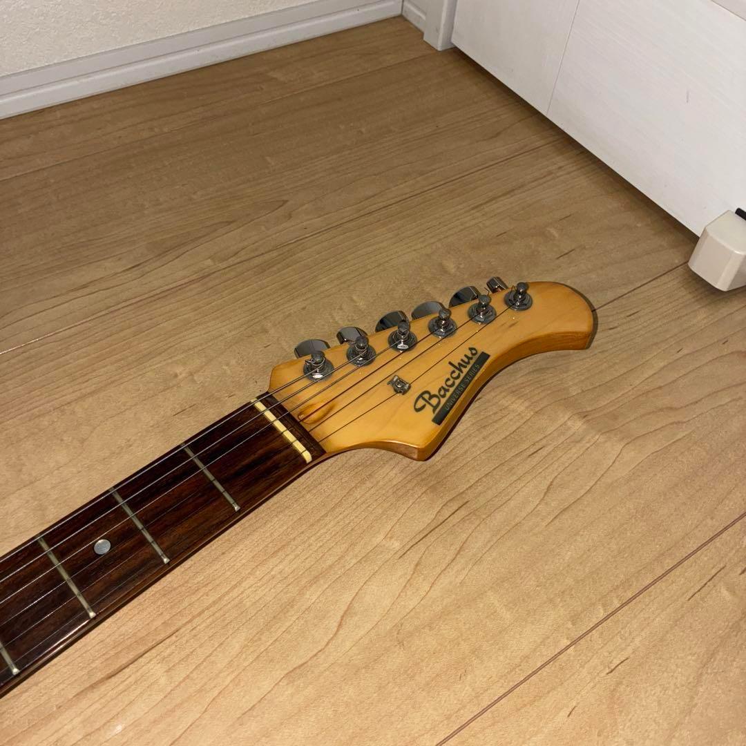 調整済み！弾きやすい！Bacchus 旧ロゴ　エレキギター　調整済み美品