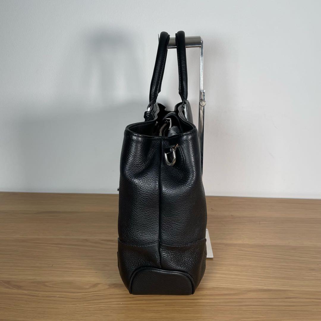 ペッレモルビダ ビジネスバッグ トートバッグ レザー ブラック系