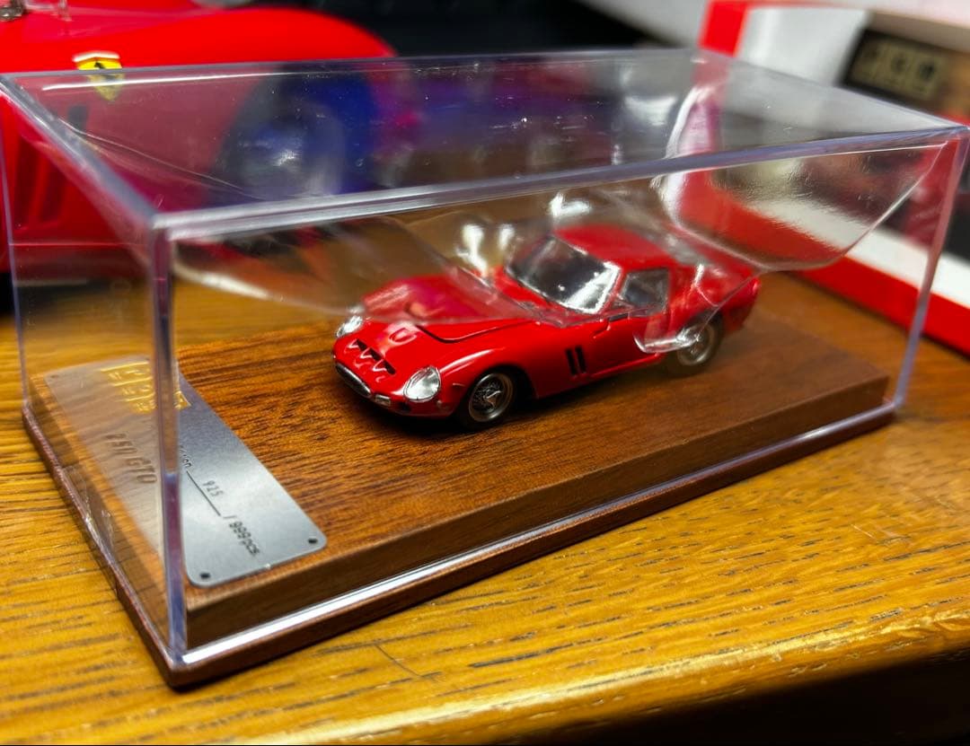 PGM 1/64 フェラーリ Ferrari 250 GTO フェラーリ 赤