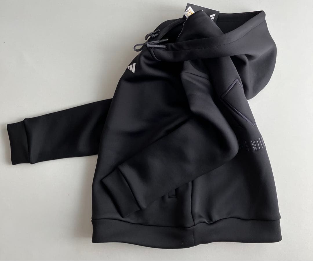 新品⛳️アディダスゴルフビッグロゴダンボールニット&プリーツスカート　L