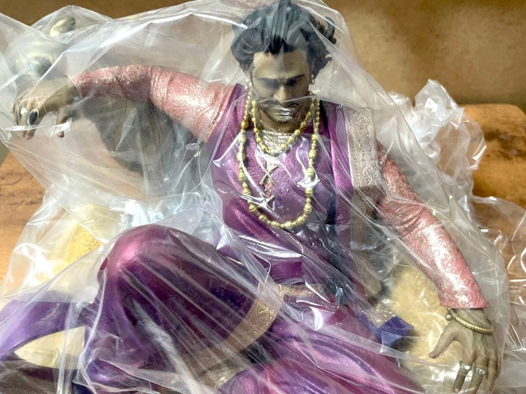 【未使用】バーフバリ 1/6スケール フィギュア