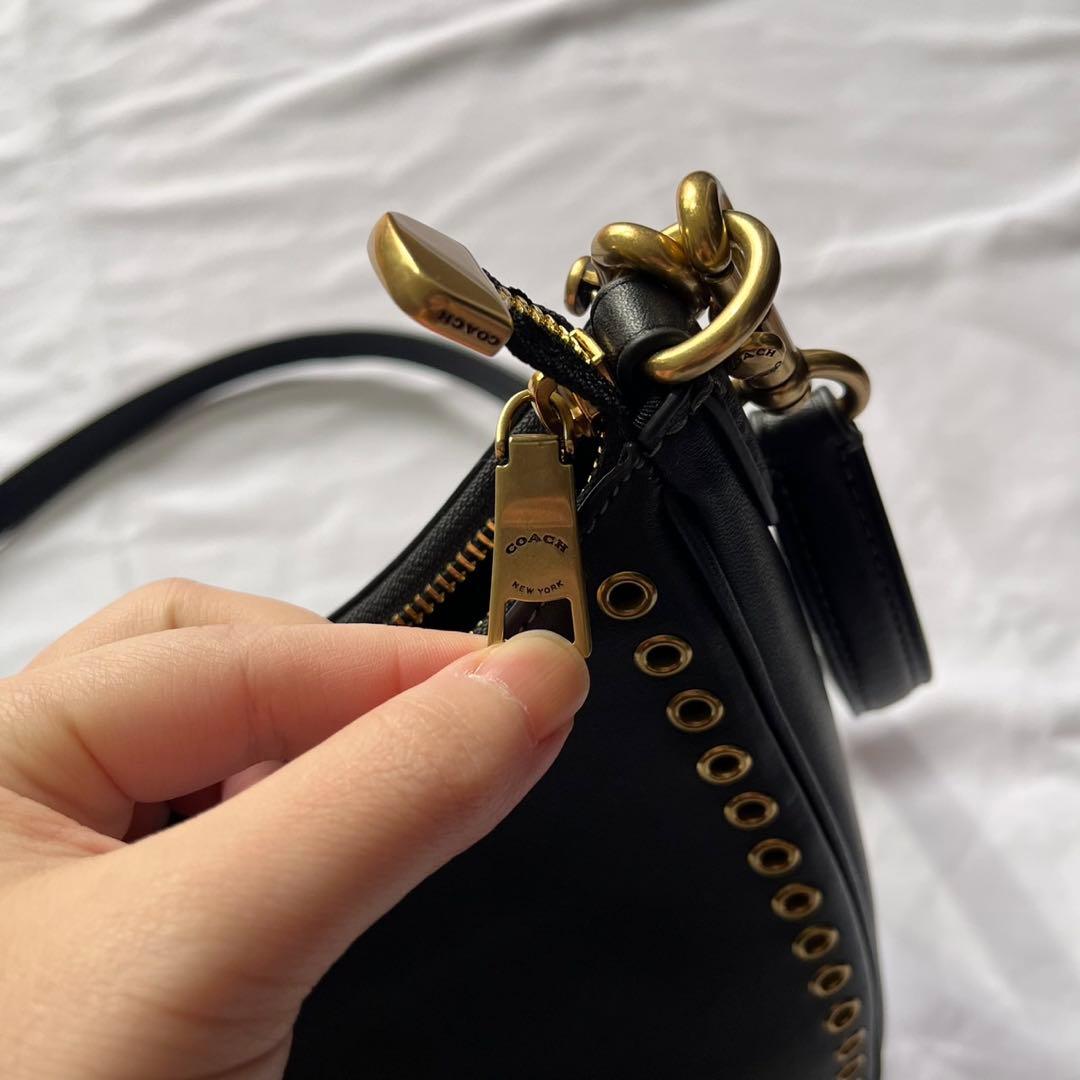 COACH テリ ホーボー バッグ グロメット ブラック 2way ショルダー