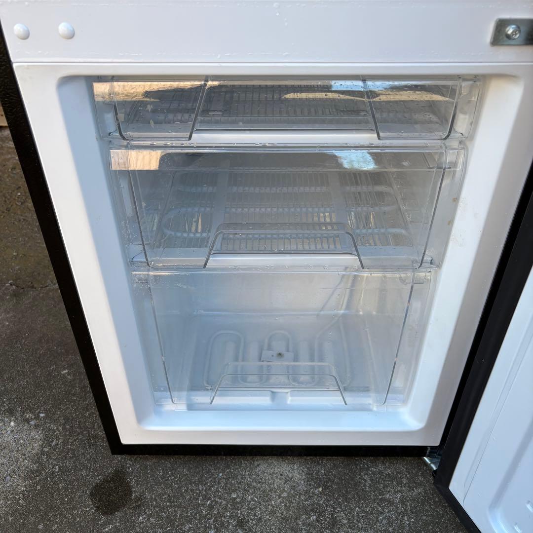 【東京23区設置無料‼️】アイリス　冷蔵庫142L 黒 2020年製