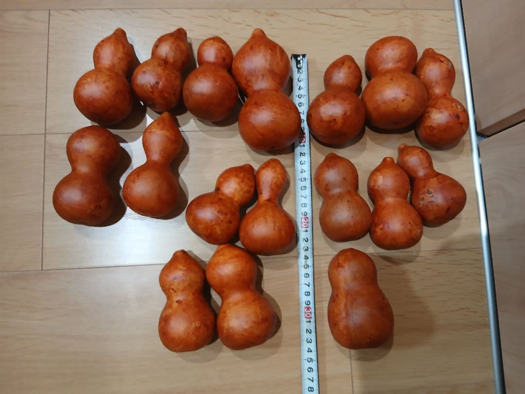 乾燥済みひょうたんセット 80個 茶色と白　文字付