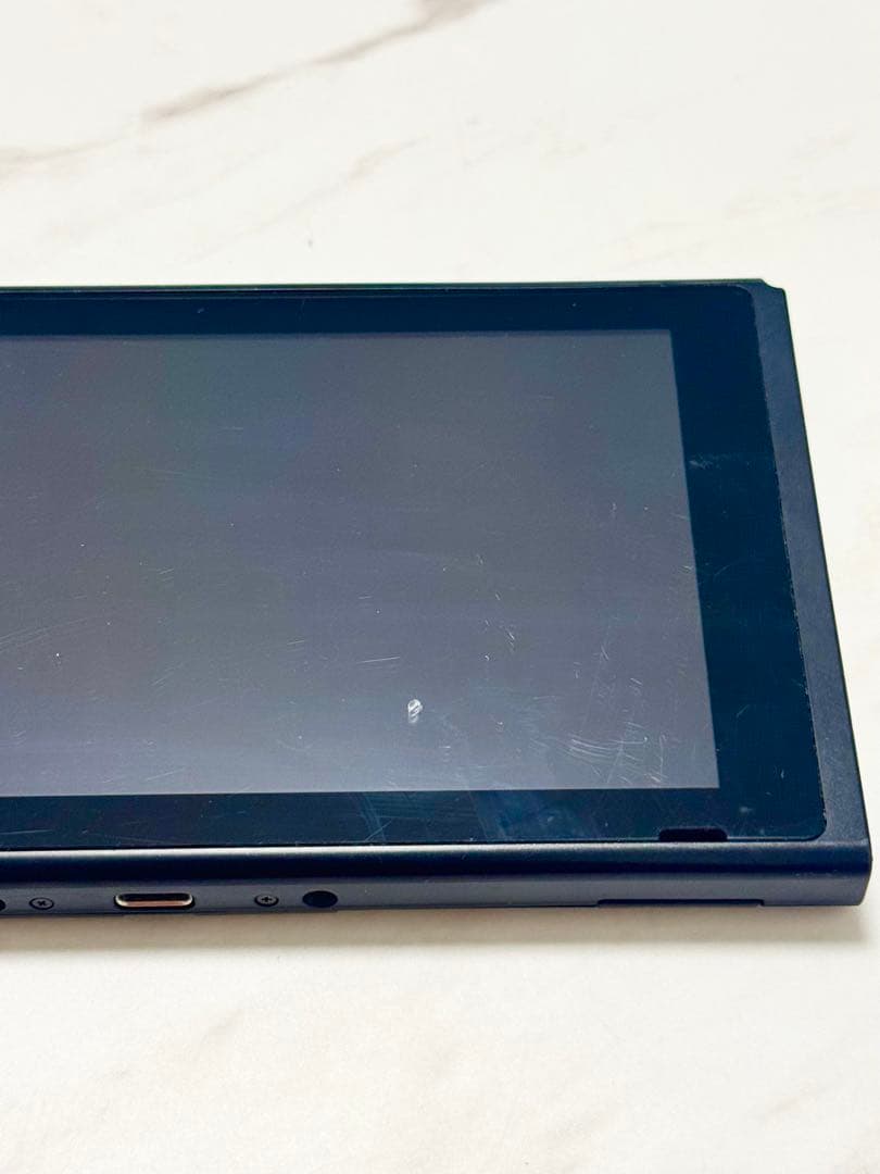 【動作確認済み】Nintendo Switch 本体のみ 2018年　ピカブイ