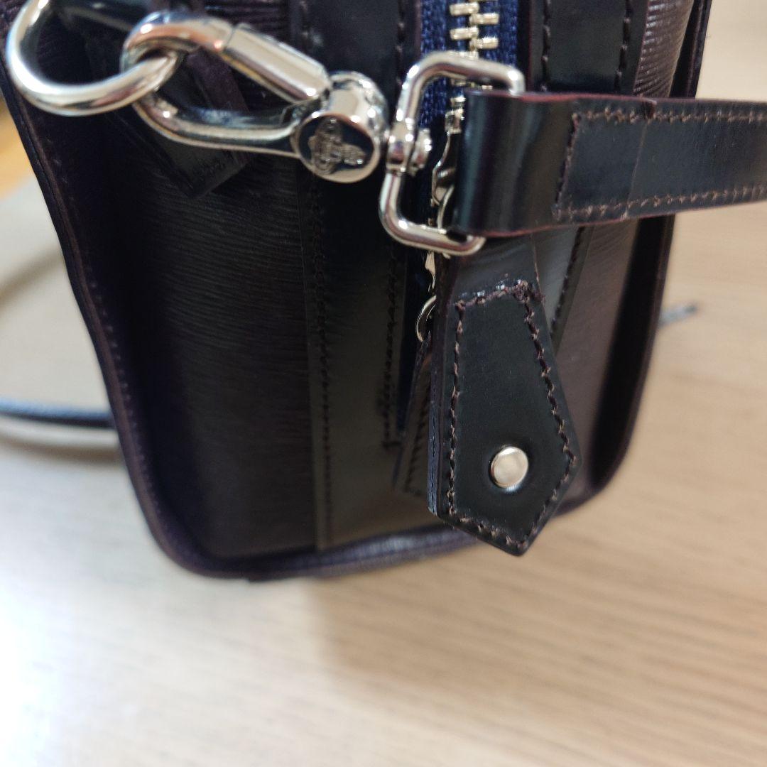 ヴィヴィアン・ウエストウッド　ショルダーバッグ