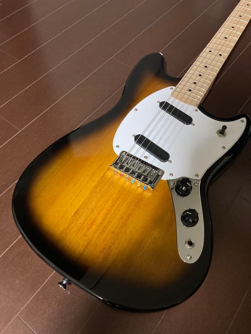 Squier BY FENDER MUSTANG サンバースト