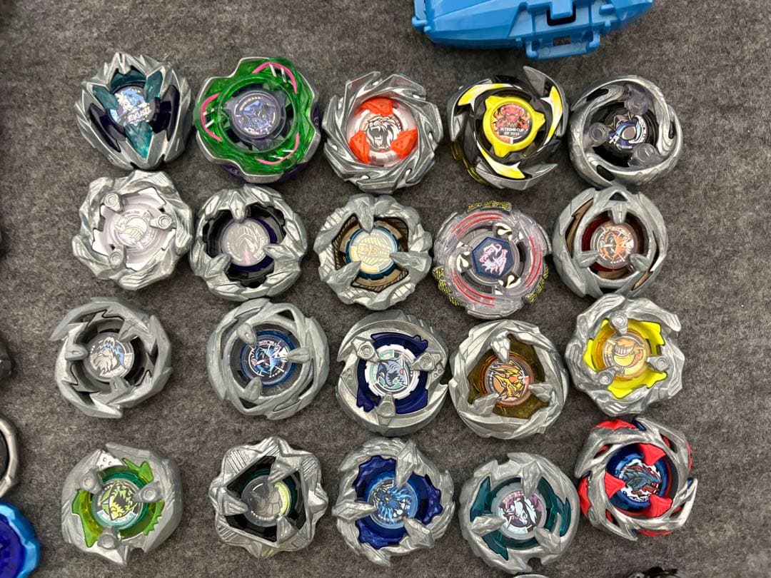ベイブレードx まとめ売り　新品あり