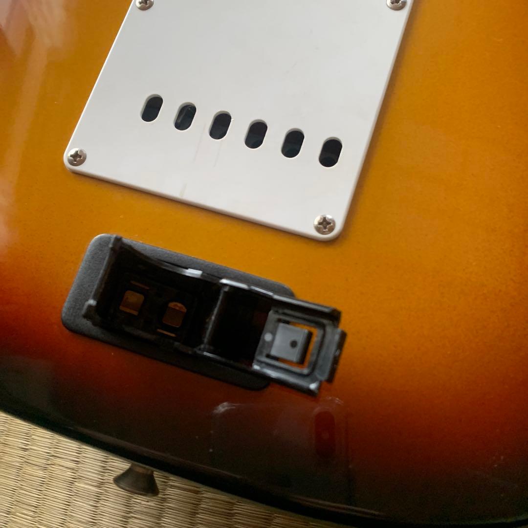 Fender ストラトキャスター Champ アンプ内蔵 ギター サンバースト