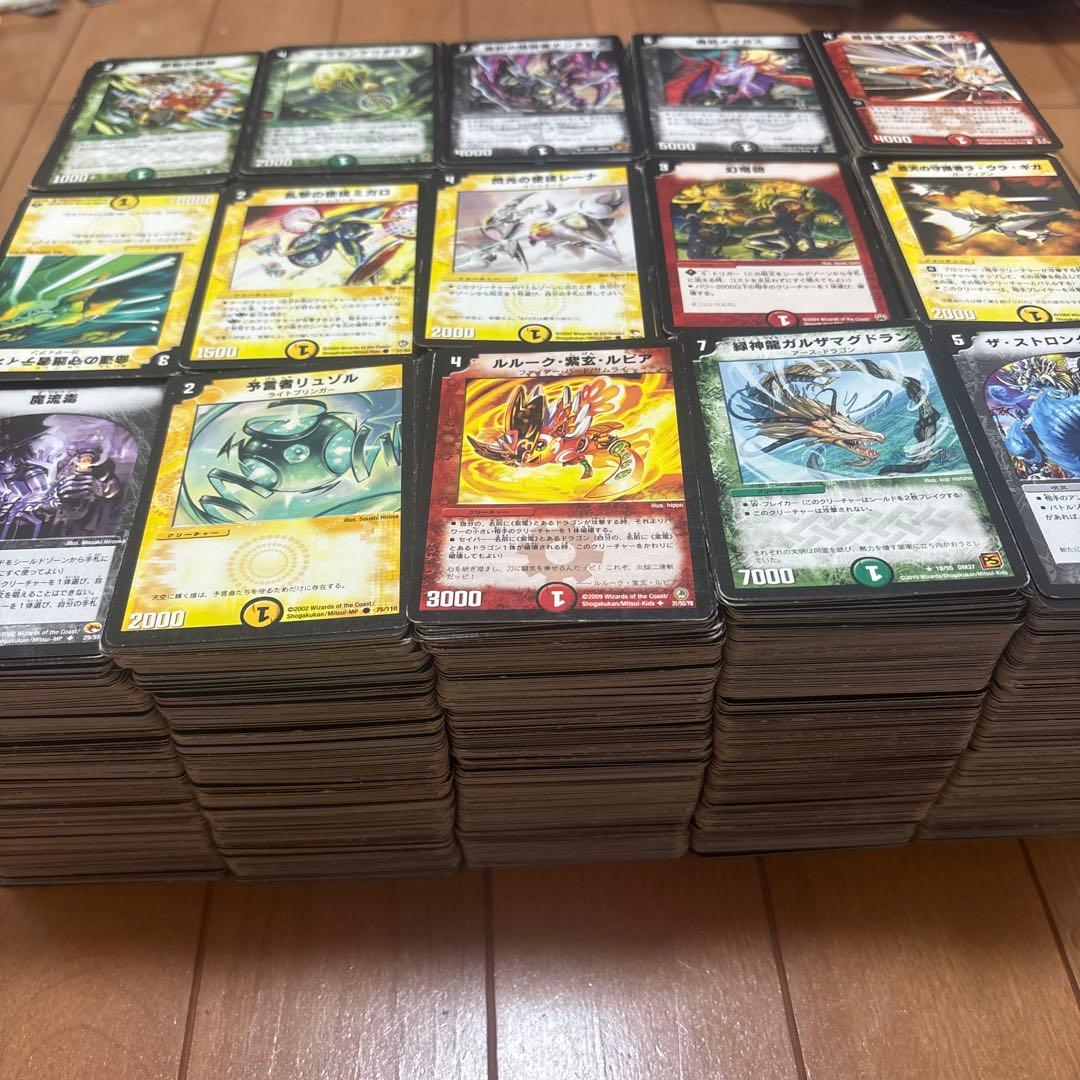 未仕訳】デュエマ 引退品 旧枠 まとめ売り 約4kg - メルカリ