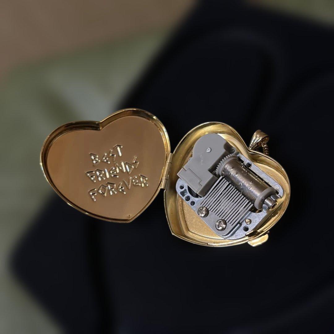 undertale　コレクターズエディション オルゴールロケットペンダント