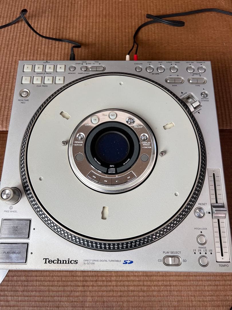 マ*コ様 [通電音出し確認済] Technics SL-DZ1200 CDJ - メルカリ