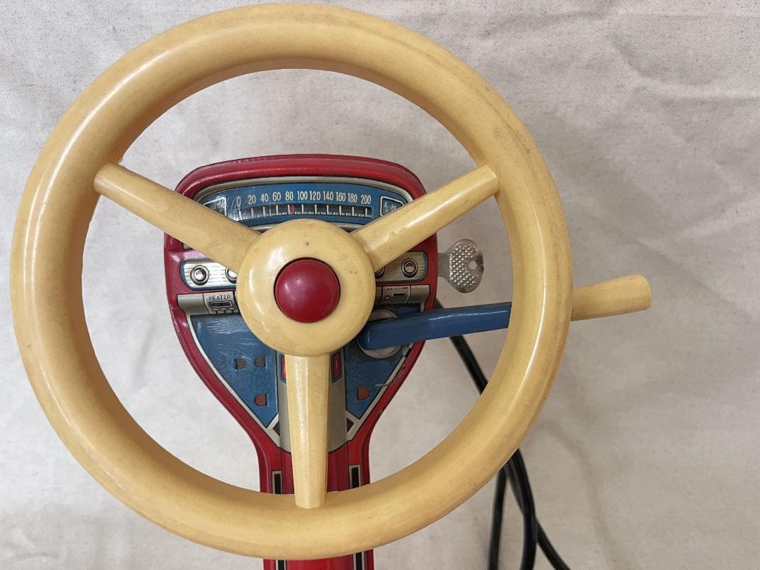 昭和レトロ！【ブリキおもちゃ】 リモコン付きブリキ自動車 動作不良 ジャンク