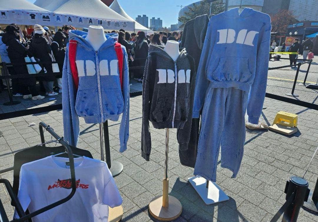 特価】BABYMONSTER セットアップ ソウルコン フーディー スウェット