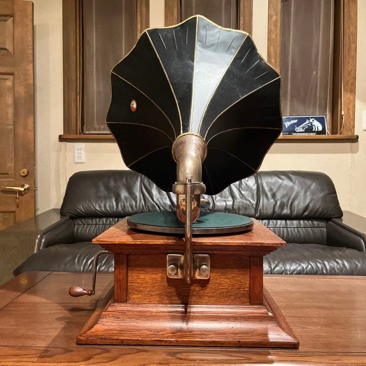 ♫最稀少‼︎ 英国 HMV 大型 GRAMOPHONE ラッパ蓄音機 Victor - メルカリ