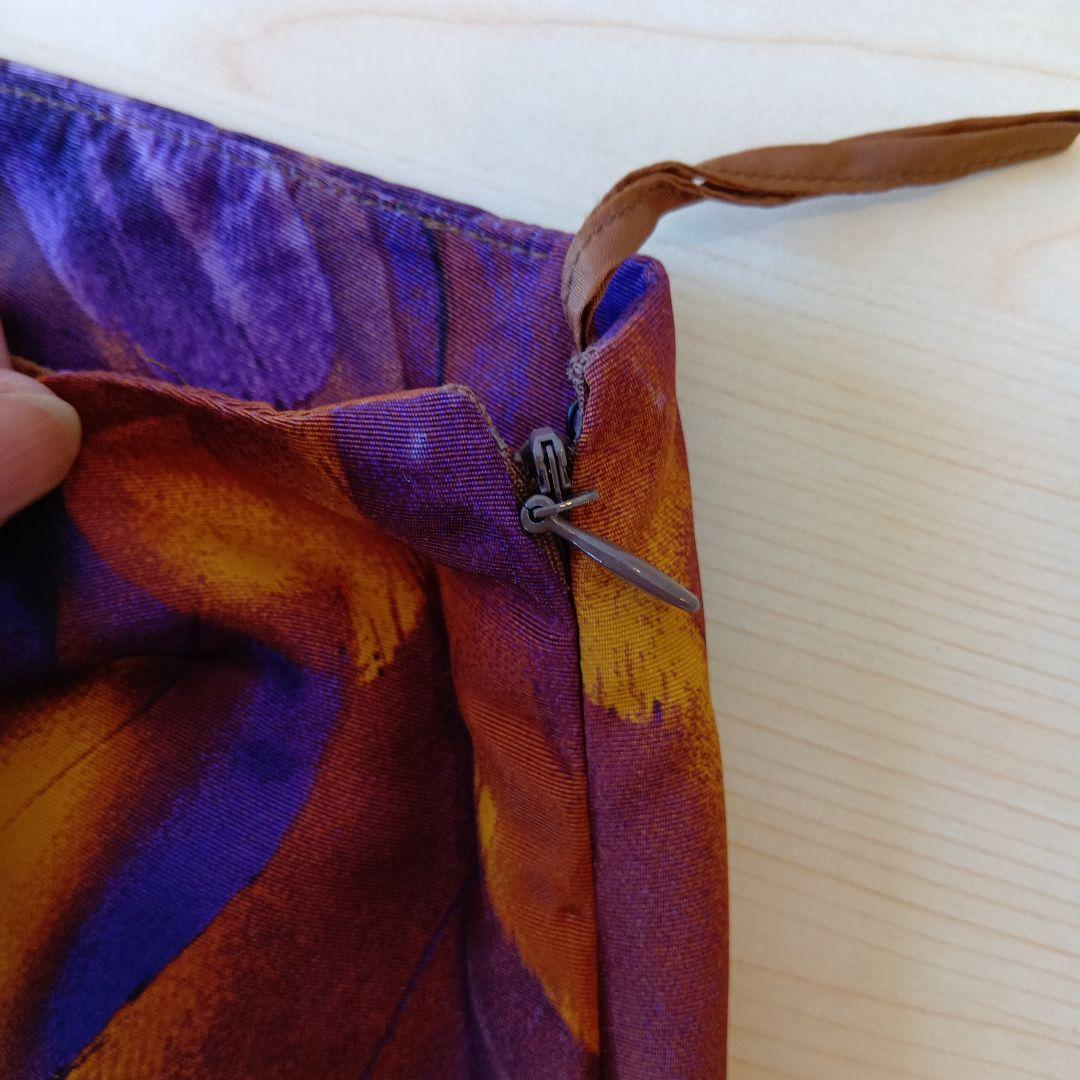 PRADA　タイトスカート