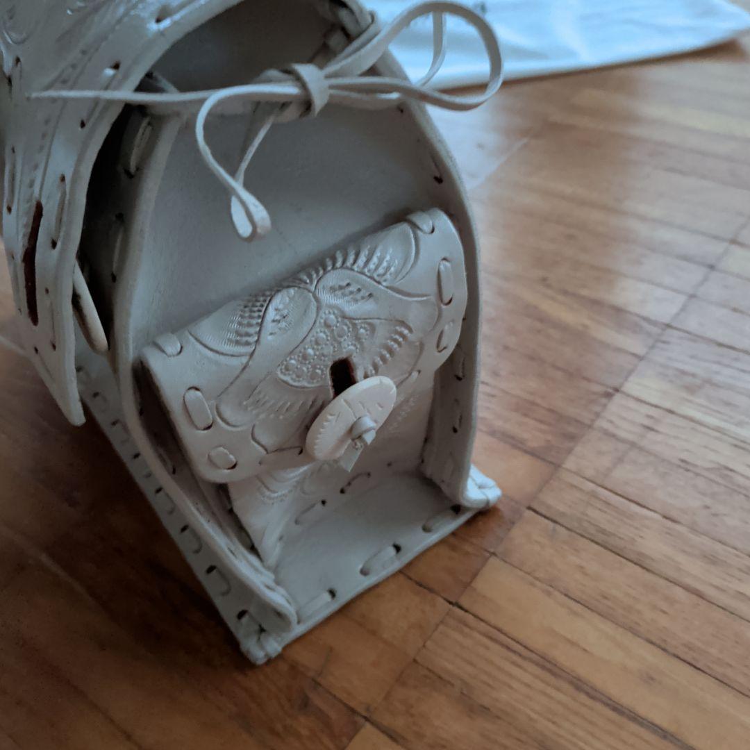 美品　グレースコンチネンタル　ホワイトレザーハンドバッグ