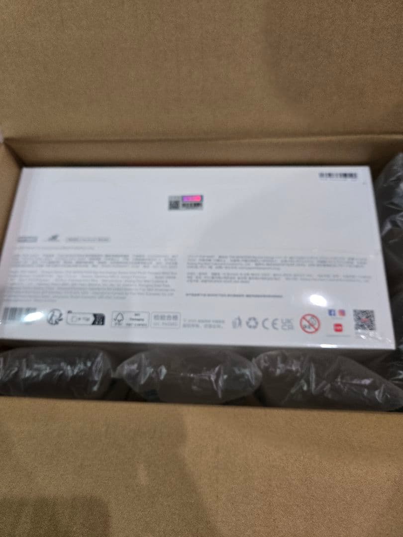 【100%正規品・未開封】Labubu Big into Energy 3箱