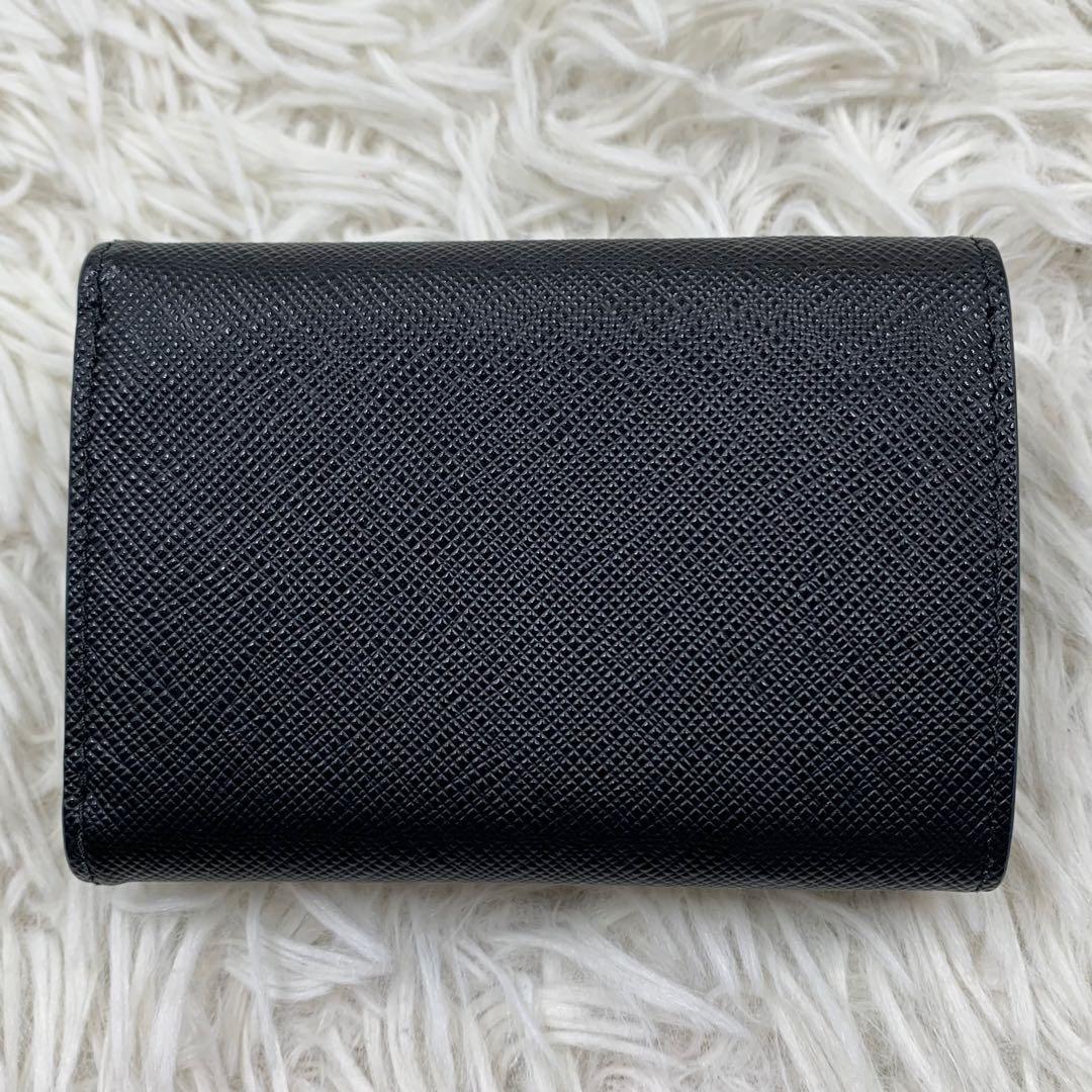 【✨極美品✨】プラダ 三つ折り財布 サフィアーノレザー ブラック 付属品完備