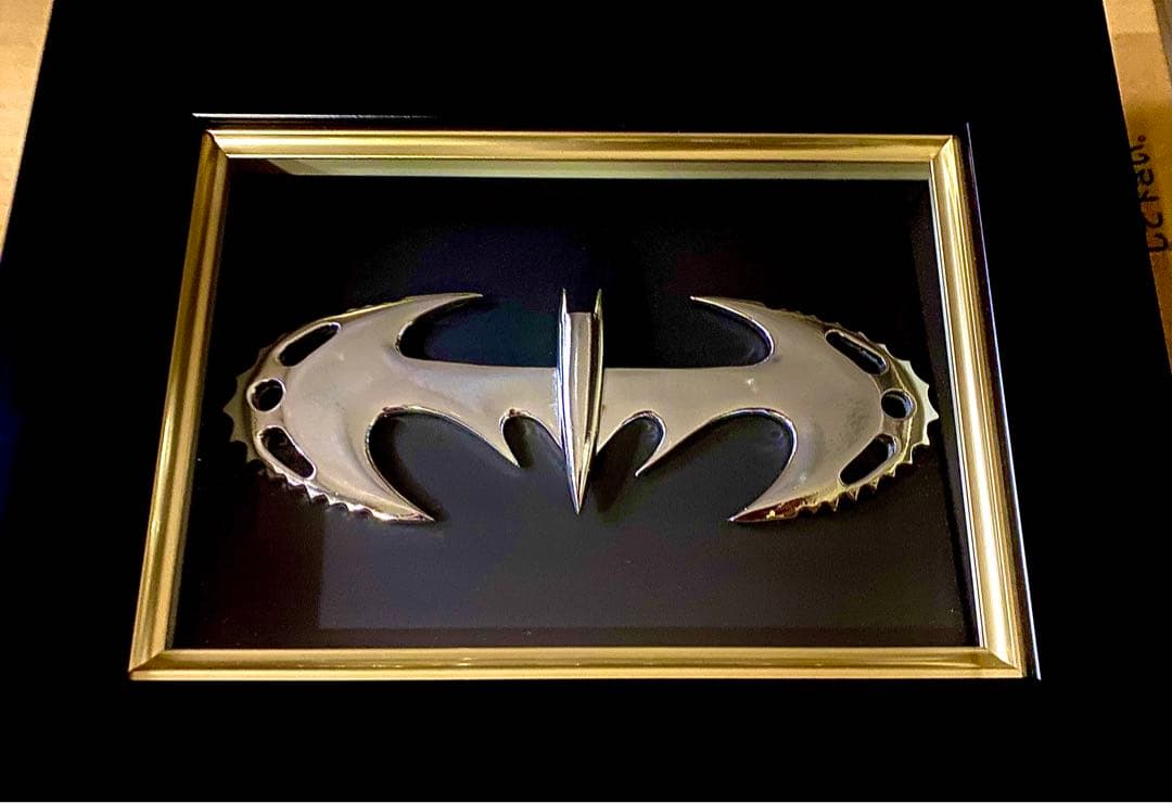 貴重激レア、世界限定 バッドマンロビン/映画で使用、世界18個NO4 証明書