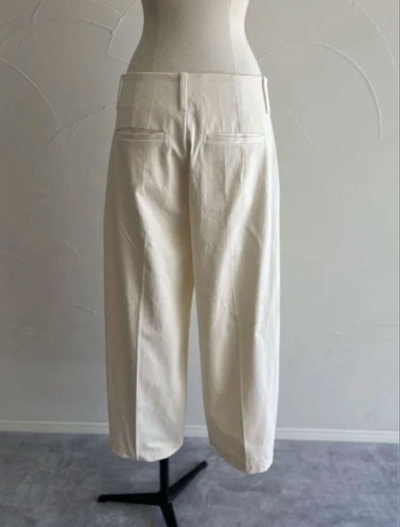 コマ様専用】JULYNINE チノパン XS - メルカリ