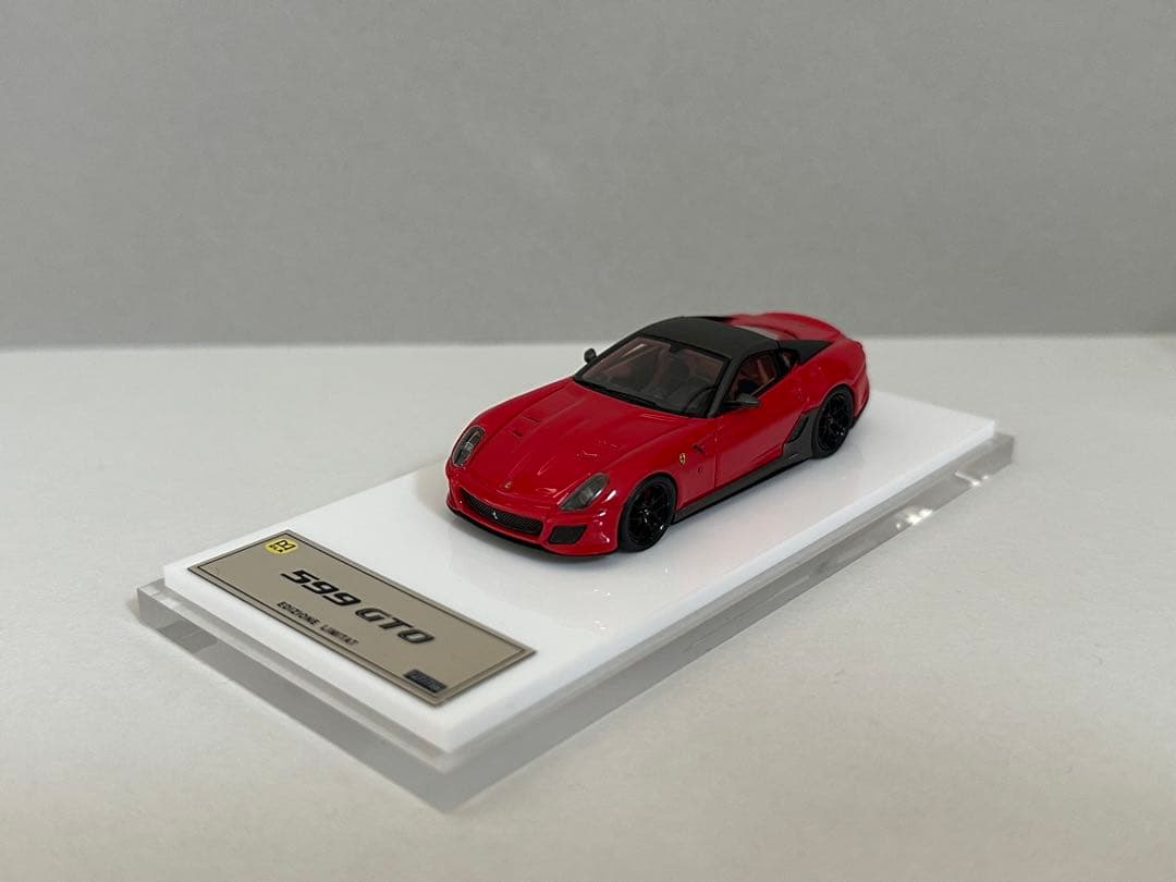 1/64 DMH フェラーリ 599 GTO