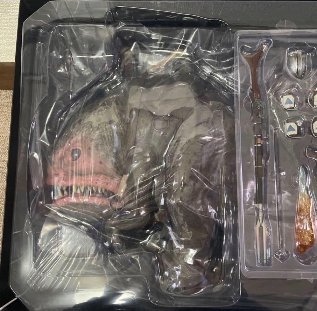 【未展示】マンダロリアン＆ブラーグ（２体セット）　ホットトイズ　TM 046