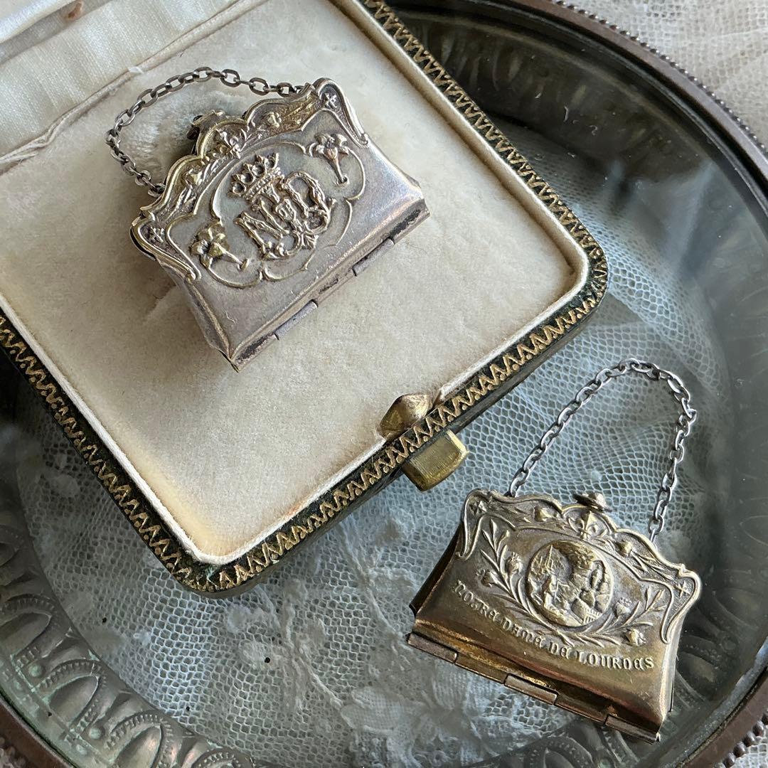 【訳アリ品】フランスアンティーク　ミニチュア　ハンドバッグ　ビスクドール フランス | アンティーク | ビスクドール - ノースブックセンター